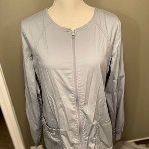 Cherokee long sleeve zip up 2 pocket scrub jacket